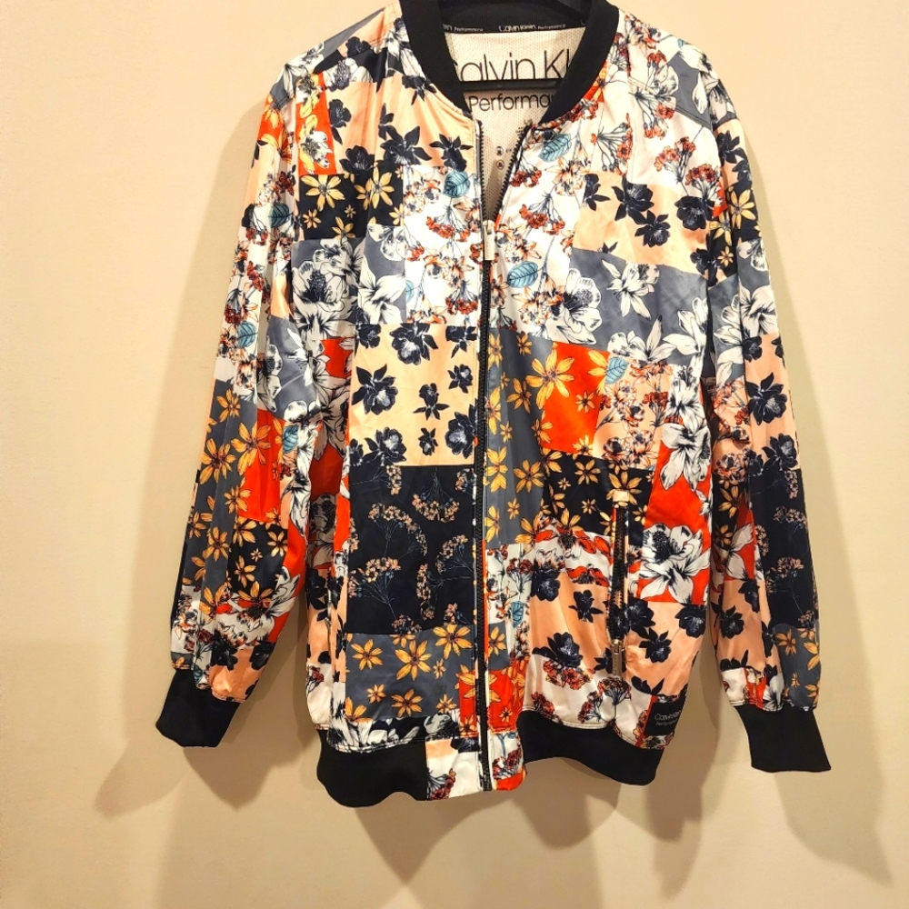 Calvin Klein Peeformance Women's Jacket LG